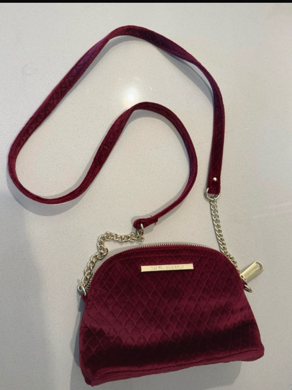 Steve Madden Quilted Velvet Crossbody Bag in Burgundy